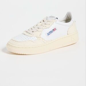 Autry Medalist low Sneakers